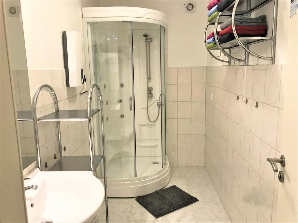 Ferienwohnung Bis 8 Personen Rottenbach  Kamer foto